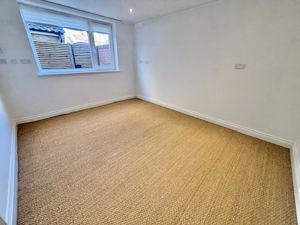 Bedroom- click for photo gallery